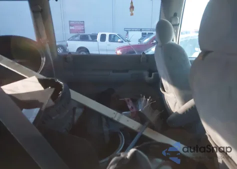 2001 Chevrolet Astro Ls from USA, damaged, VIN 1GNEL19W71B143809